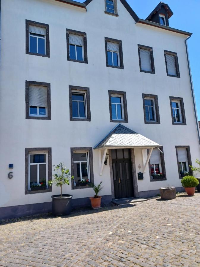 Gaestehaus Frevel Munstermaifeld Екстер'єр фото